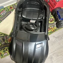 12V Kids Ride On Car with 2.4G Remote Control,Battery Powered Electric Car Ride On Vehicle Double Do