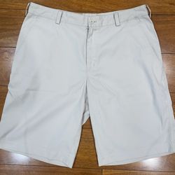 Nike Golf Dri Fit Standard Fit Men's Golf Shorts Size 34 M