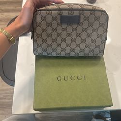 Gucci pouch