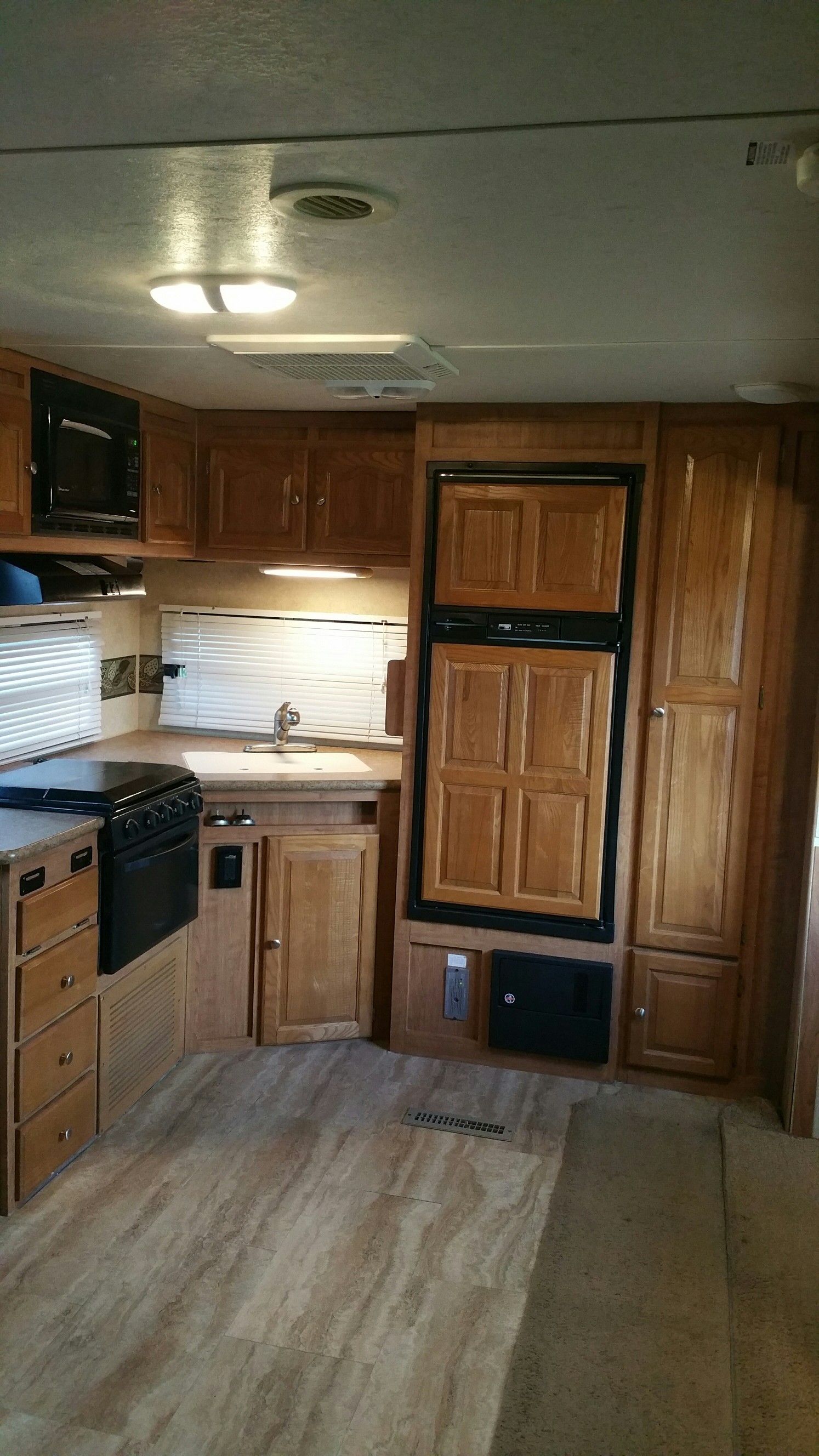 30 foot 2 bedroom bumperpull RV for Sale in Aransas Pass, TX OfferUp