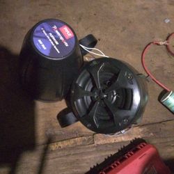 Pyle Marine 800watt Speakers 