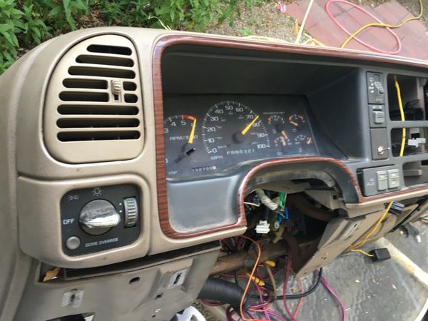 Dashboard 1996 Chevy Tahoe For In Riverside Ca Offerup Dashboard 1996 Chevy Tahoe