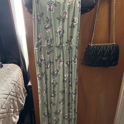 Women’s Flower Dress Size Small Forever 21 Brand 