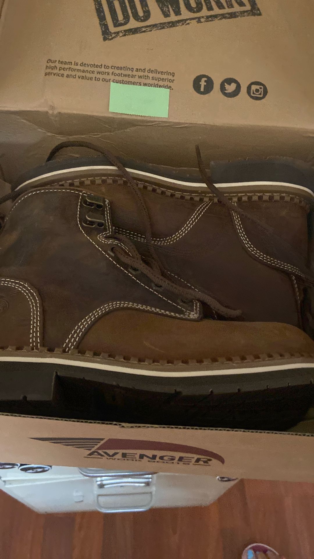 Avenger Working Women Boots 6