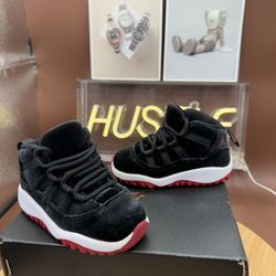 Air Jordan 11 Retro (TD) ‘Bred Velvet’ HF7808 061 - Size 6C