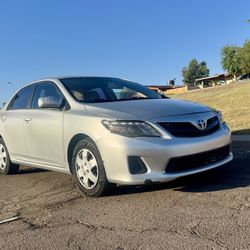 2011 Toyota Corolla LE