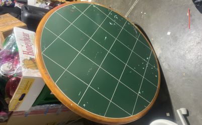 Green Tile/Oak Wood 47 1/2 Round Craftsman Breakfast Table/ With Legs