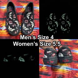 Vans Classic Slip-On Halloween Glow in Dark Vampire Fangs Men’s 4 Women’s 5.5