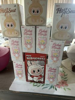 Labubus And Baby Mollys 