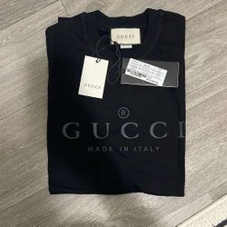Medium Size Brand New  Man Black Gucci T-shirt