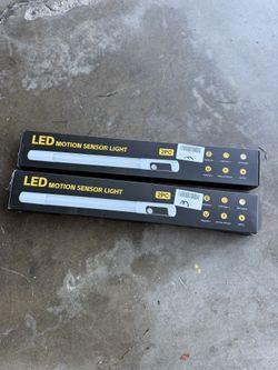 4 x LED Motion Sensor Lights (Black)