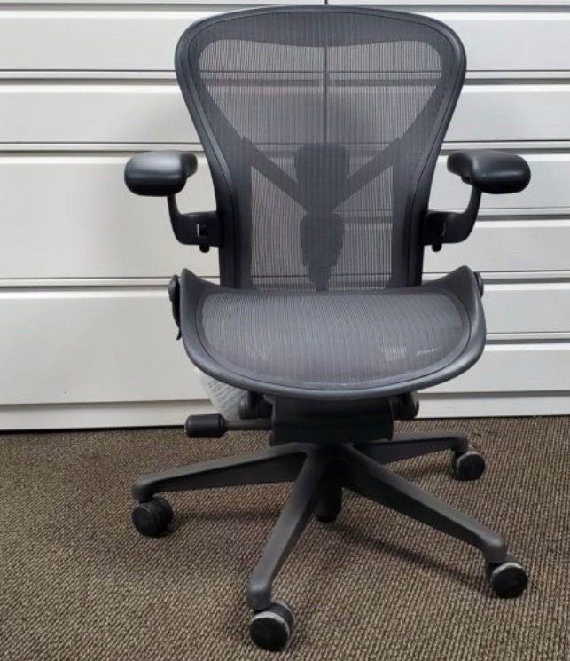 Herman Miller Aeron B