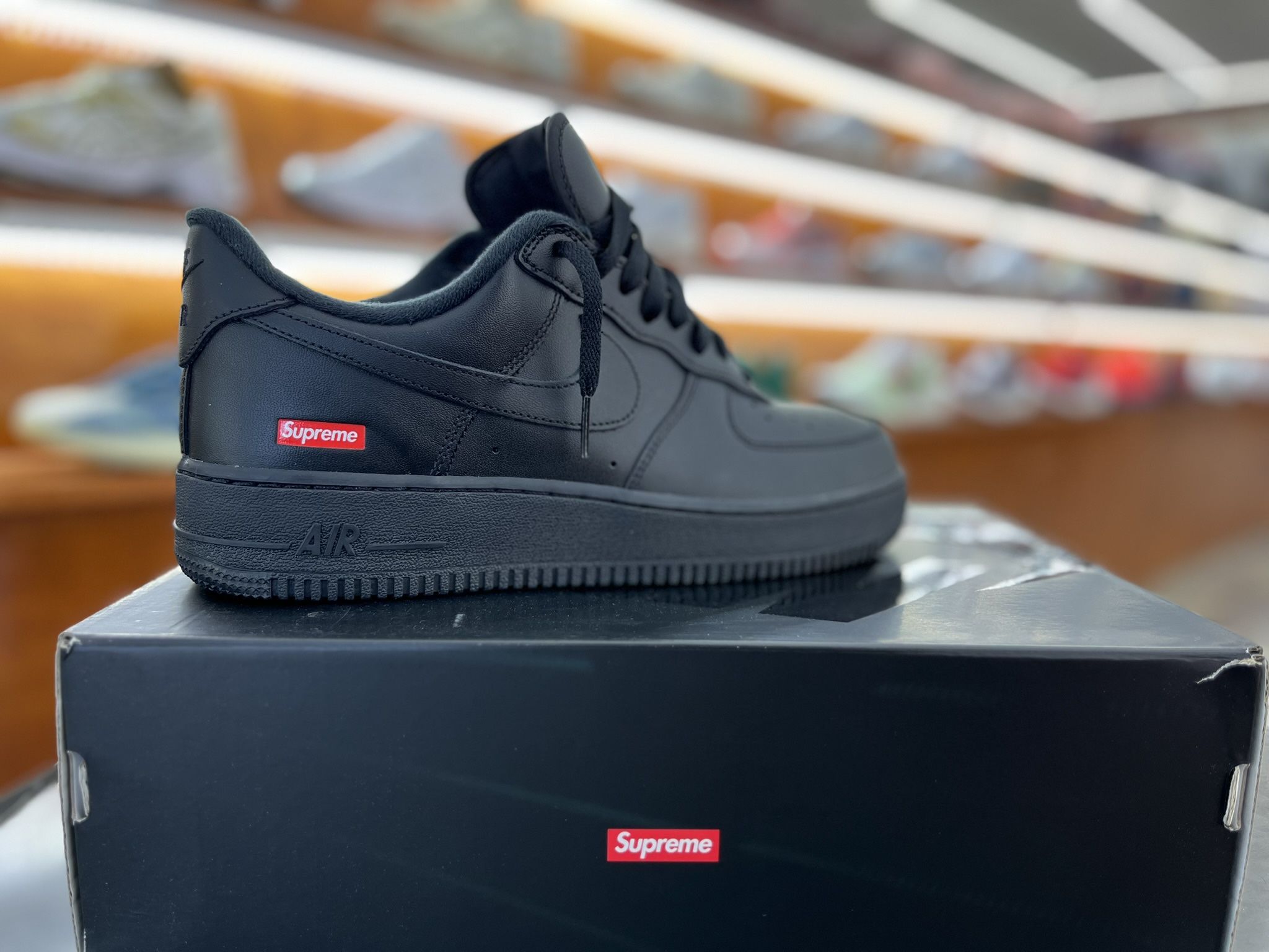 SUPREME AF1 BLACK LOW