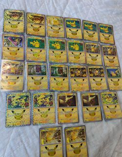 Pokemon 30th anniversary pikachu bundle 25 card lot duplicates