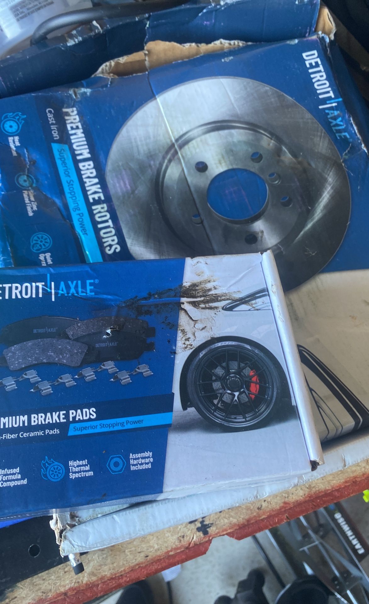Brand New Rear Pads And Rotors 