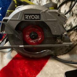 Ryobi 15 Amp Corded Circle Saw
