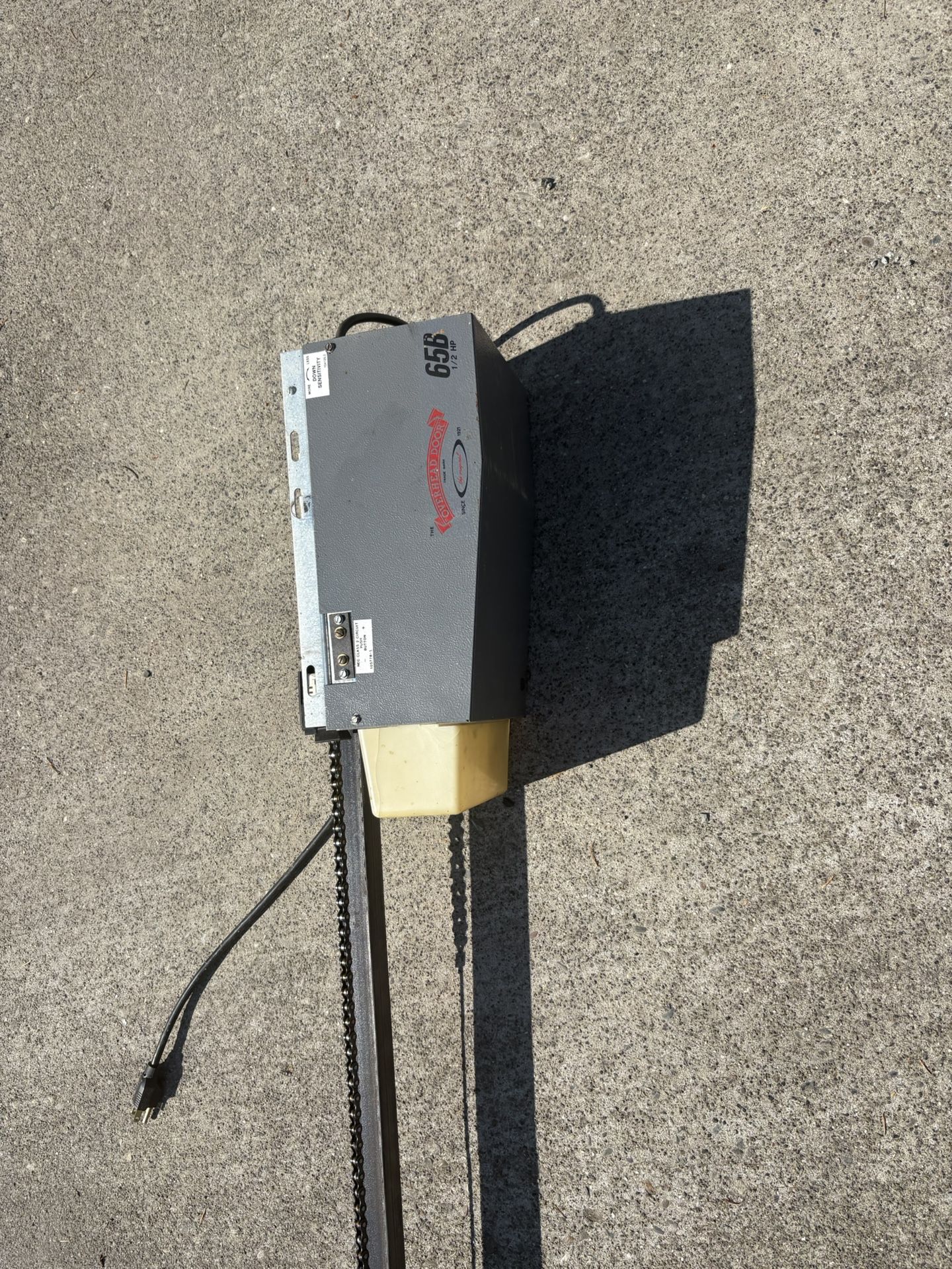 1/2 HP Garage Door Opener