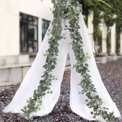 New 40 Pcs /Artificial Eucalyptus Leaves Greenery Garland Faux Plant Spring Vines with White Flowers Berries for Wedding Home Party Deco
