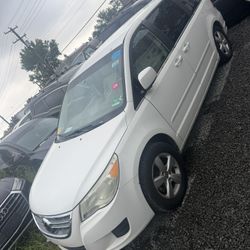 2010 Volkswagen Routan