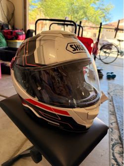 Shoei Full-Face Motorcycle Helmet – Premium Helmet – Like New