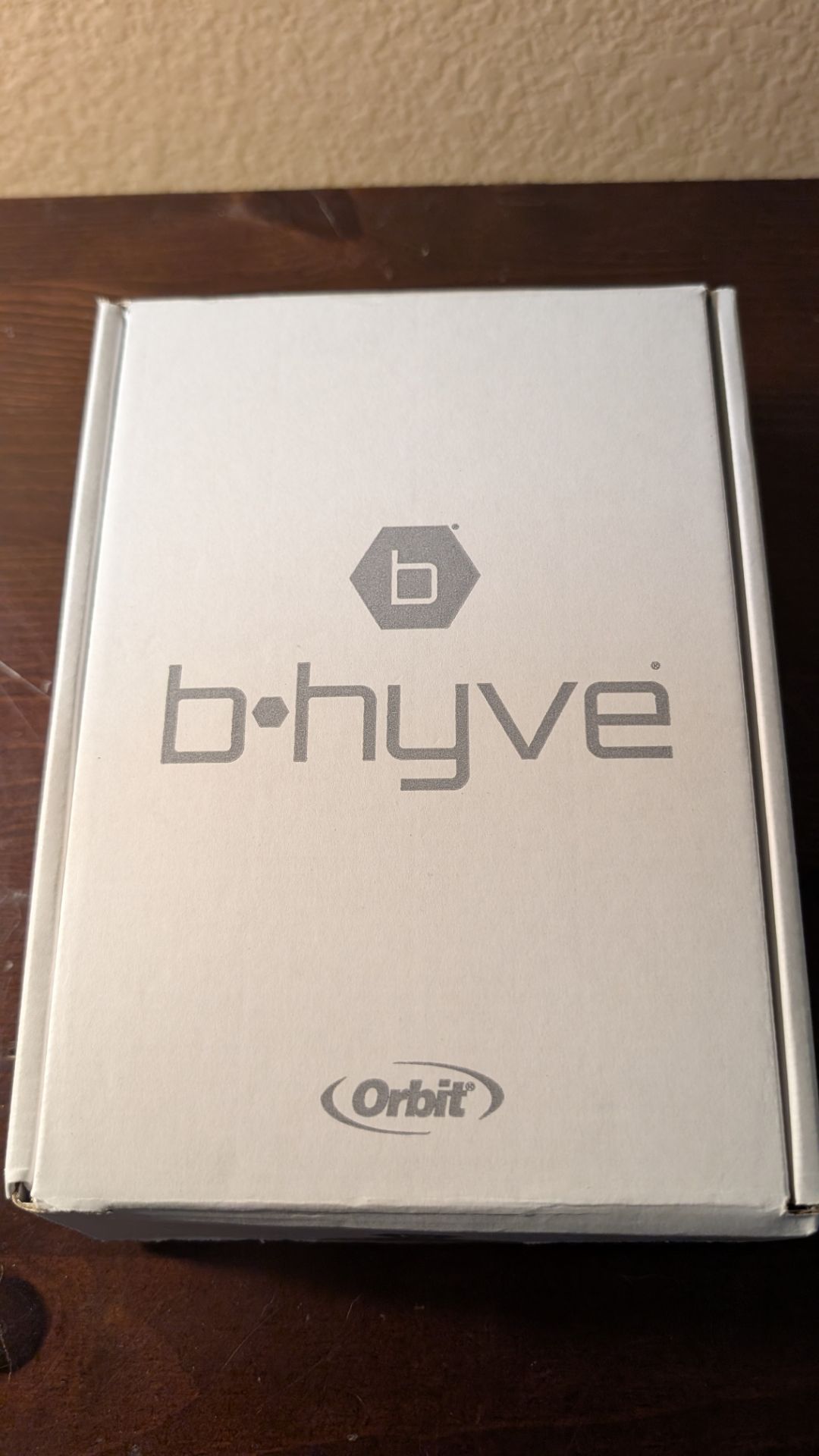 Orbit 57915 B-hyve 4-Zone Indoor Smart Sprinkler Controller