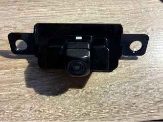 2018 - 2024 Toyota Camry OEM Rear Back up View Camera 86(contact info removed)0