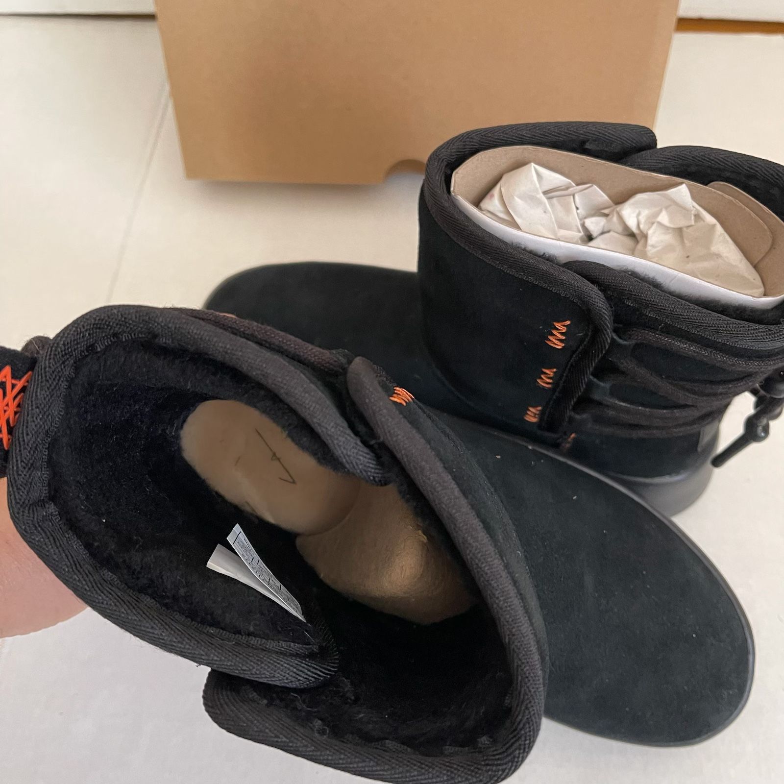 UGG】新品Classic Boom Ankle Boot Amazon.com | UGG Women's Classic Boom Boot | Snow Boots