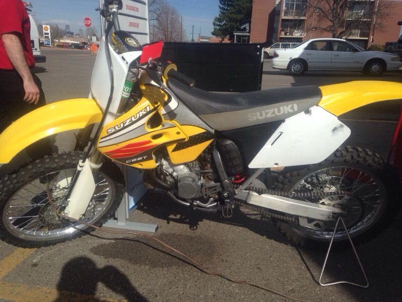 Suzuki c22t