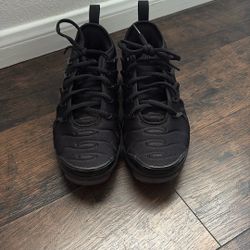 Nike Air VaporMax Plus 