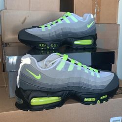 Brand New Men's Nike Air Max 95 Neon 2026 Size 10.5