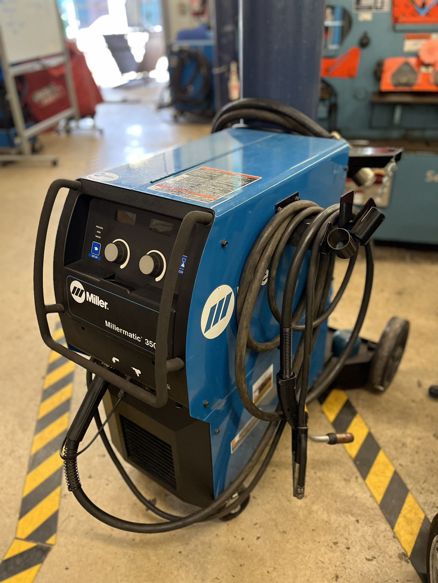 Millermatic 350P (Pulse) MIG Welder GMAW Miller Welder