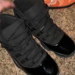 Jordan 11 Cap And Gowns 