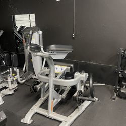 Hoist Fitness Kneeling Hamstring Curl 