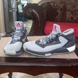 adidas D Lillard 2