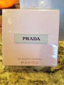 PRADA eau de Parfums 1 FL OZ