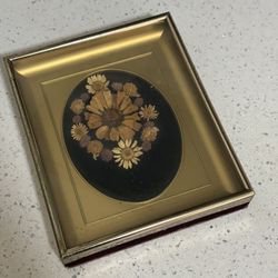 Vintage Shadowbox Picture Frame With Flower