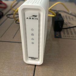 Arris SB 8200 Cable Modem SB8200