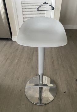Modern Adjustable Swivel Bar Stool