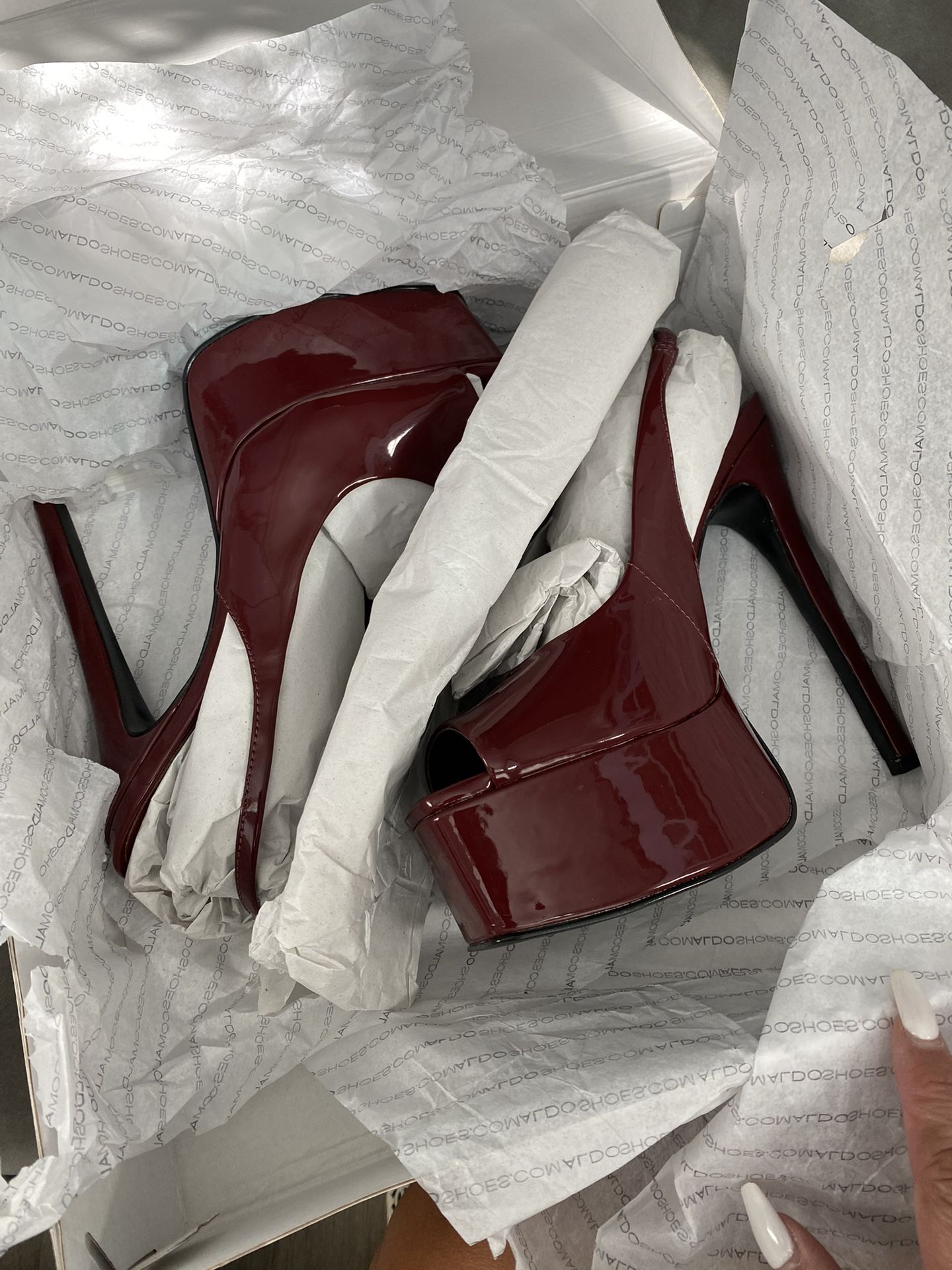 Women’s Red Slingback Platform Heels, (Size 10), BRAND NEW!!!