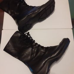 David Aaron, Tiger Black Leather Boots Size 10