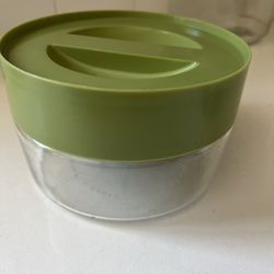 Vintage PYREX storage container avocado green plastic lid clear glass green lid USA 