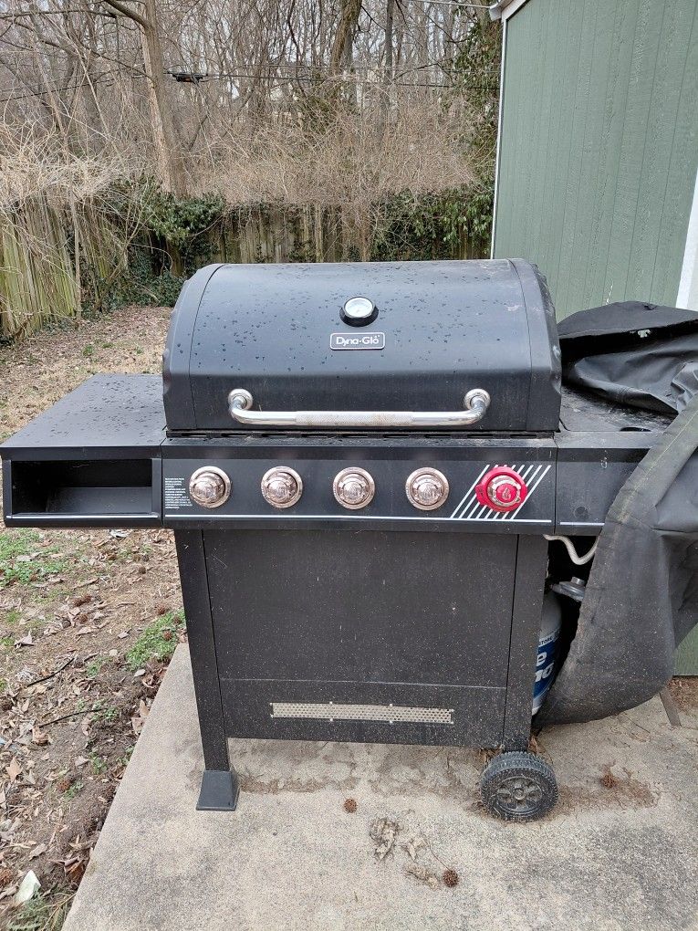 DYNO GLO PROPANE GRILL