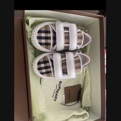 Burberry 7C Original Shoes For Unisex With Box And Bag 