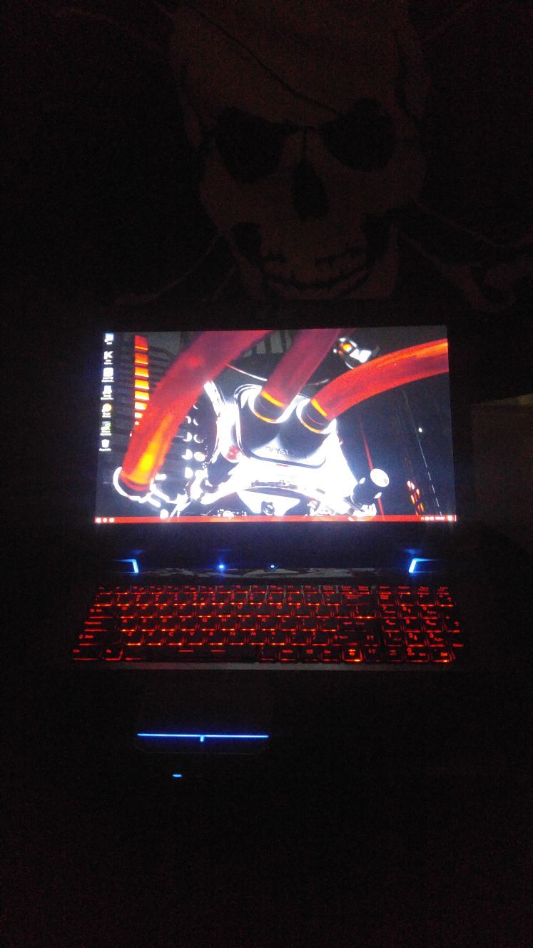 Fangbook Evo HX7-150 High End Gaming Laptop