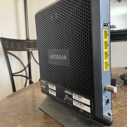 NETGEAR AC1900 WiFi Cable Modem Router. Model C7000