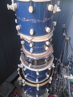 Drums complete set