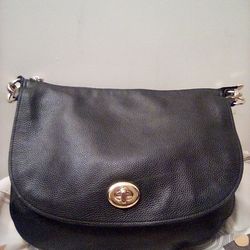 Coach Purse In black Leather 