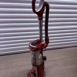 Shark stand up vacuum color red
