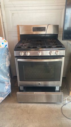 GE Stove