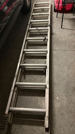 Aluminum Extension Ladder